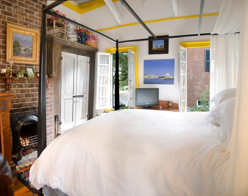 Armstrong Inns 4*