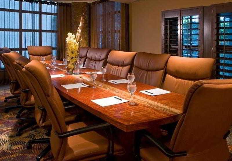 The Bohemian Riverfront, Autograph Collection Hotel 4*
