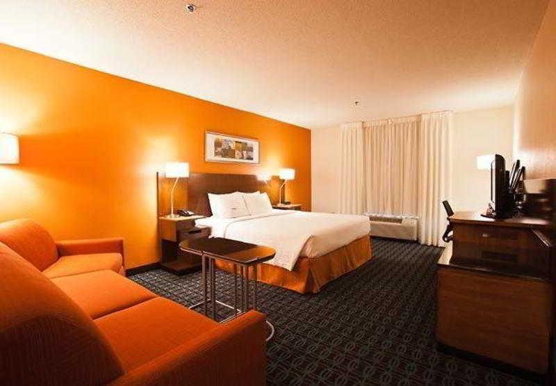 Fairfield & Airport Hotel