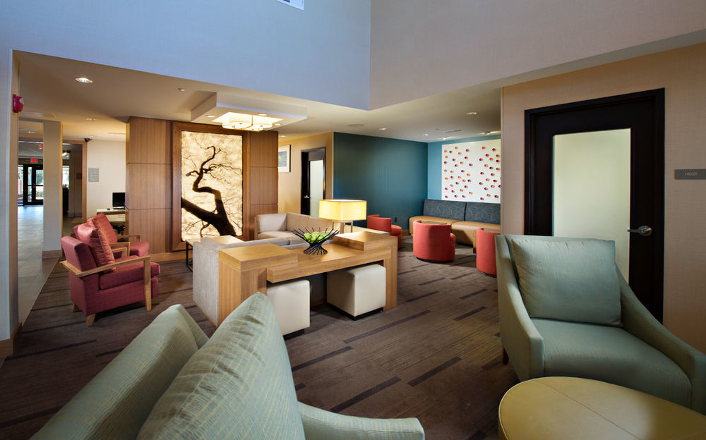 Hotel Hyatt Place Airport 4*