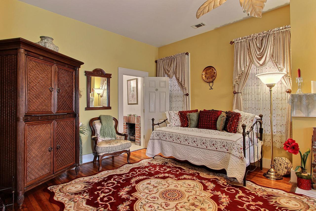 Bed & Breakfast Palm 2*