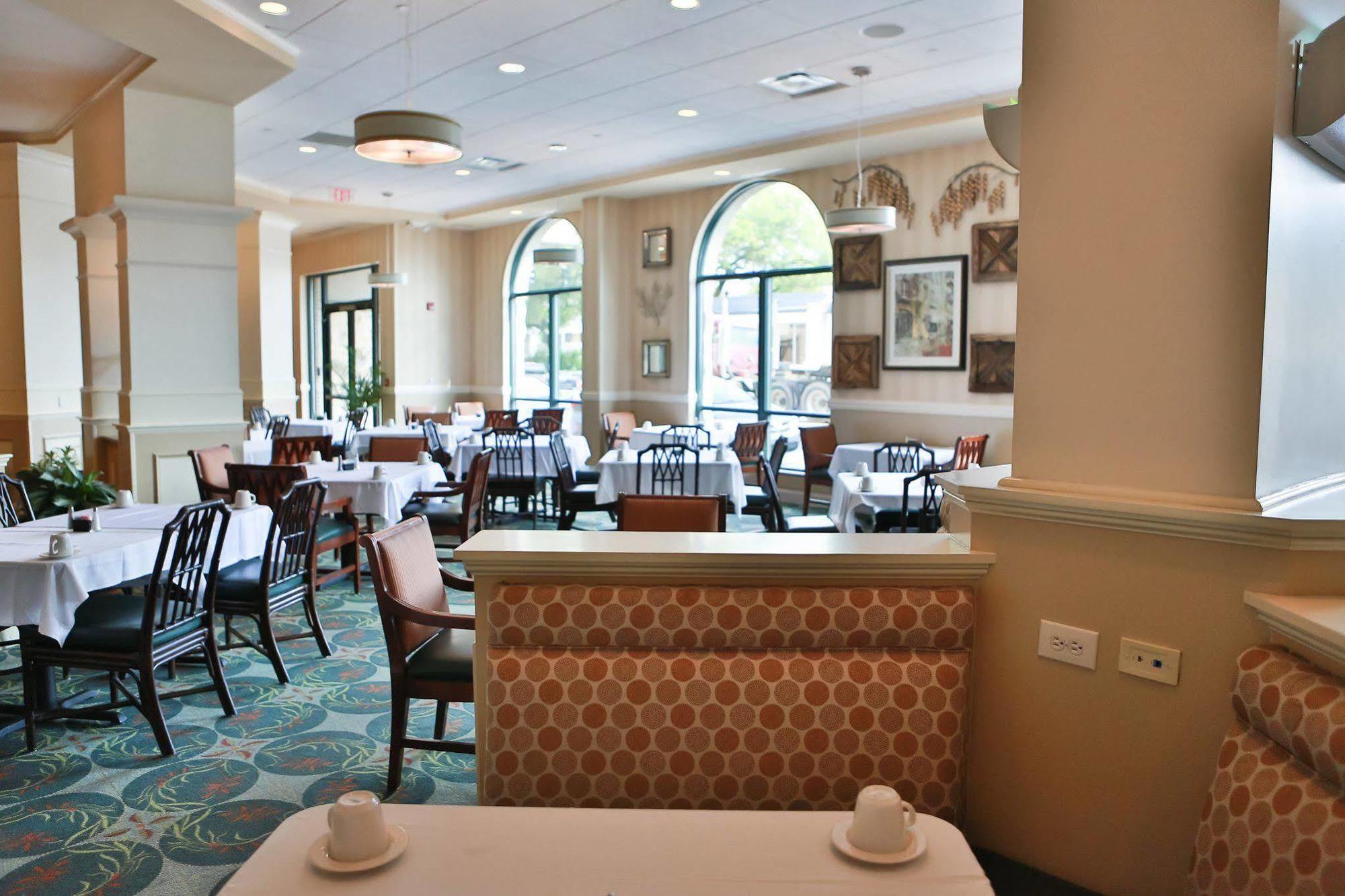 Hilton Garden Historic District Hotel 3*