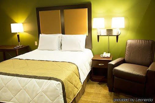 Extended America - - Midtown Hotel Savannah
