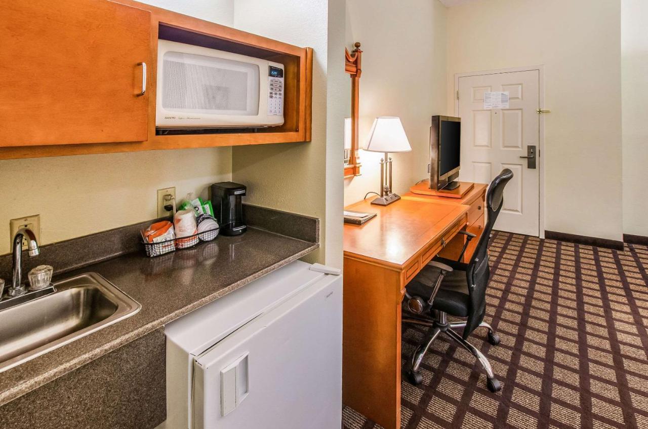 Hotel Gateway & 3*