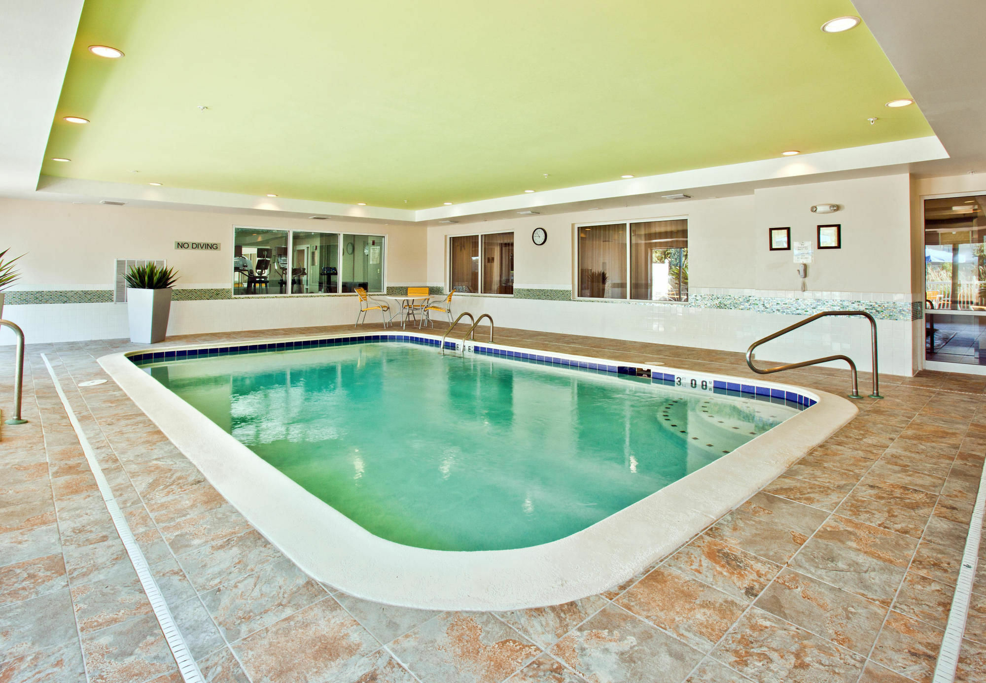 Fairfield & Airport Hotel
