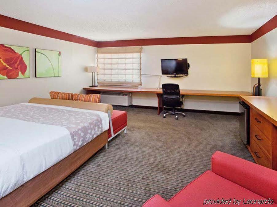 Spark By Hilton Midtown Savannah