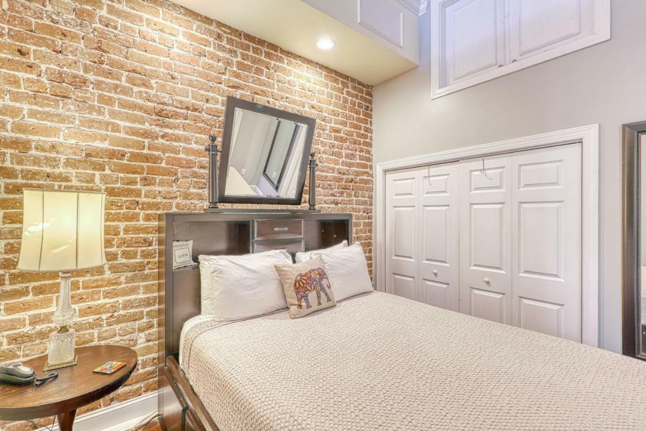 Apartment Serendipity *
