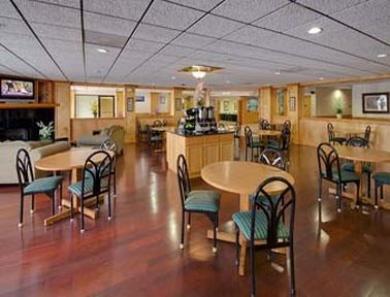 Hotel Hyatt Place Airport 4*